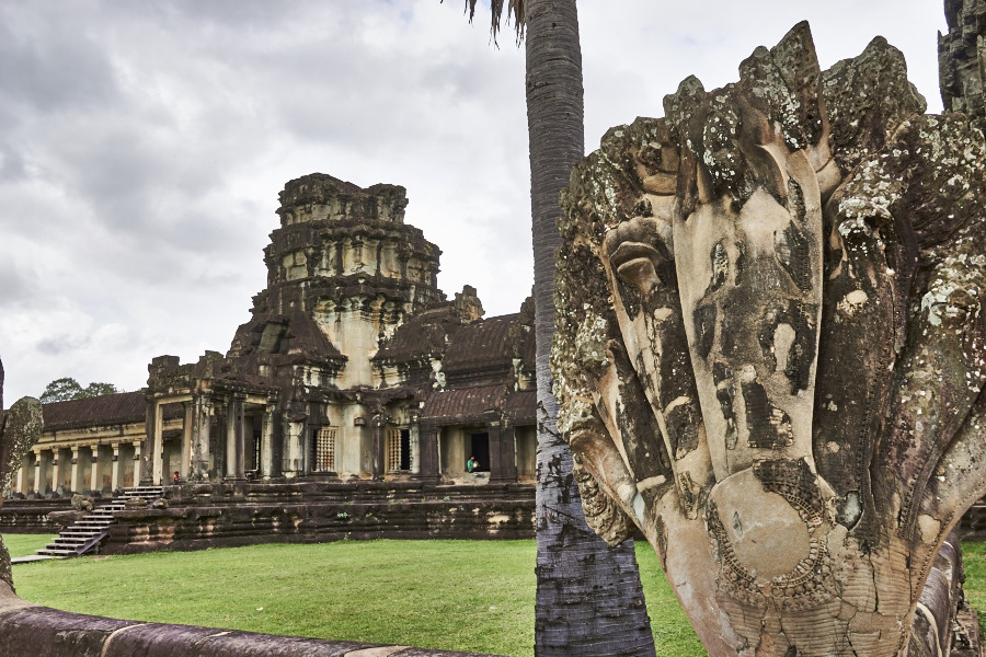 Angkor Wat West Gate, detail on Naga Balustrade